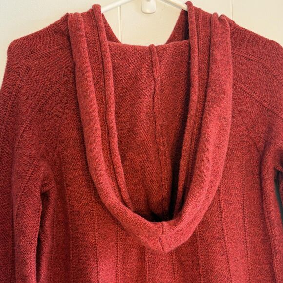 Moth Sweater Womens Large Red Wool Cable Knit Hooded Tunic Pullover Asym Hem - Picture 9 of 14